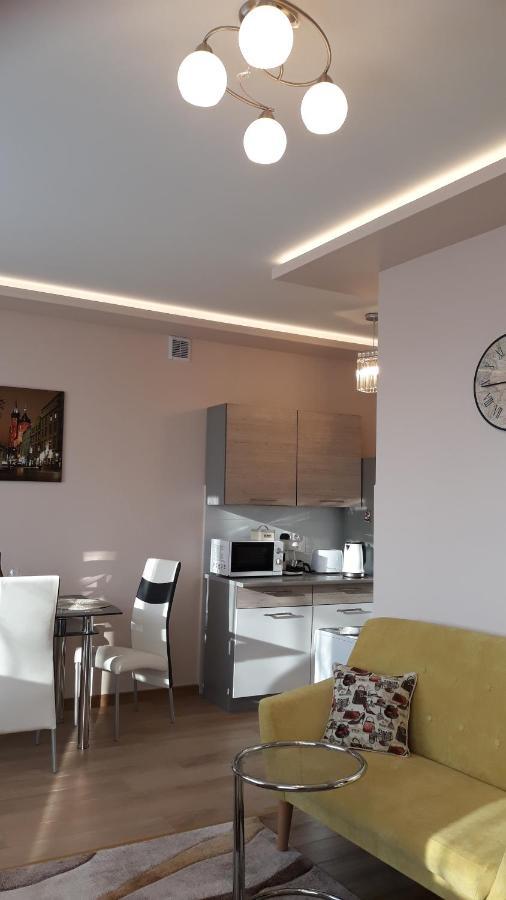 Piast Apartament Красков Екстериор снимка